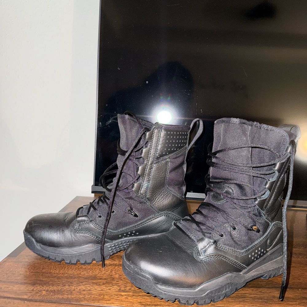 Nike SFS Tactical Boot